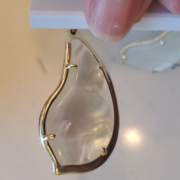 Kendra Scott - Picture 5 of 5